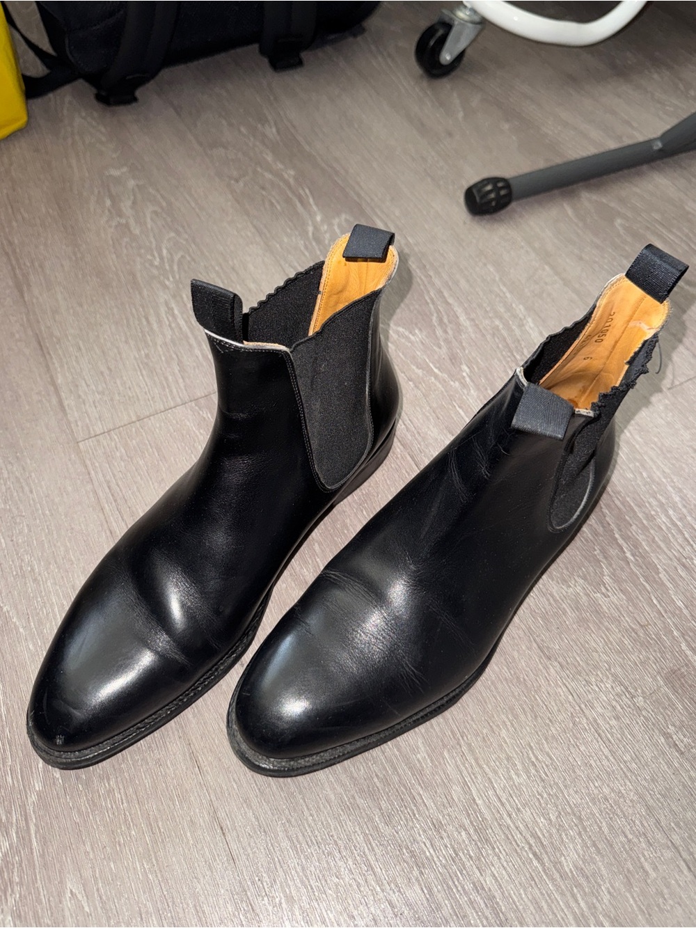 MEERMIN Women's Black Leather Chelsea Boots